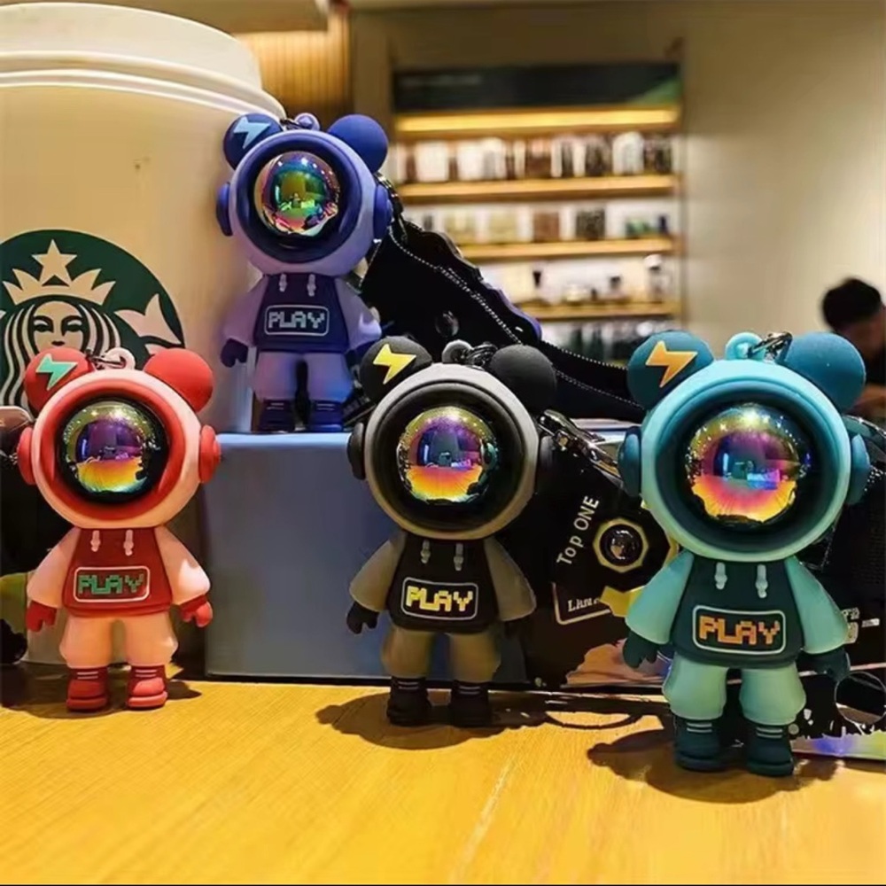 Colorful Astronaut Keychains - Picture 2 of 3